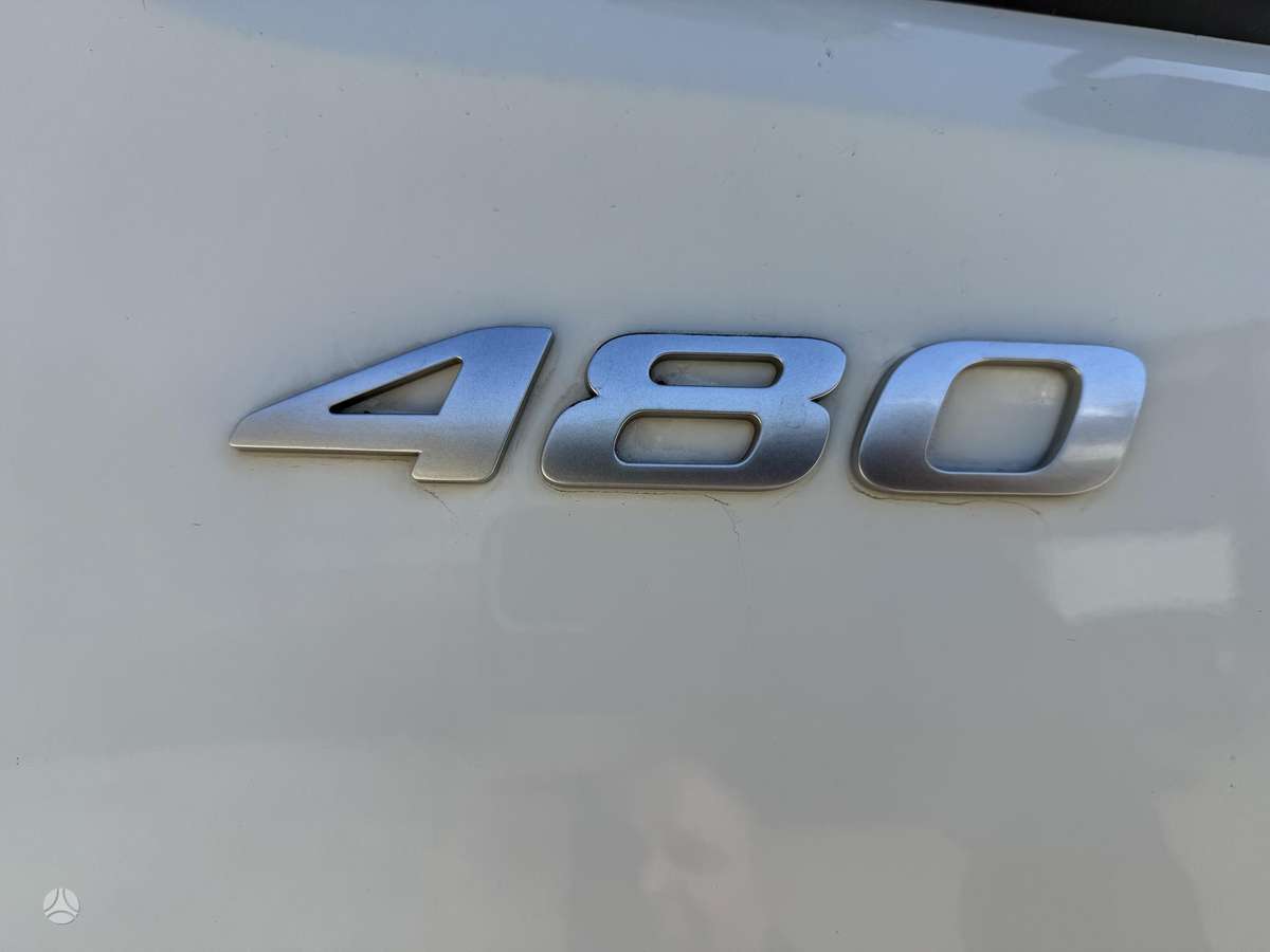 DAF CF 480, single sleeper