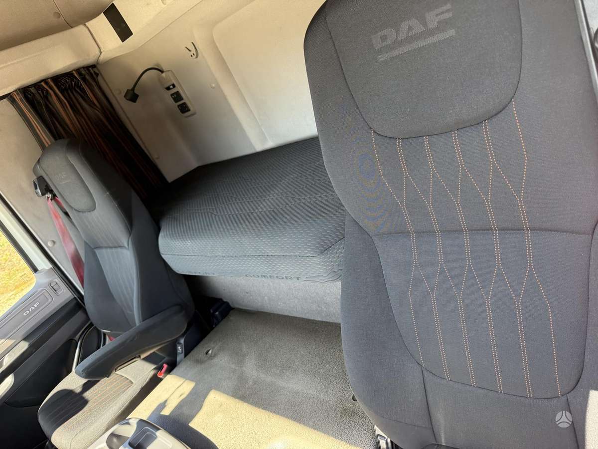 DAF CF 480, single sleeper