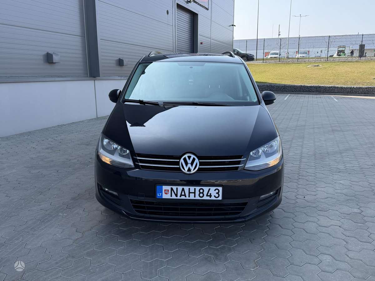 Volkswagen Sharan, 2.0 l., Минивэн