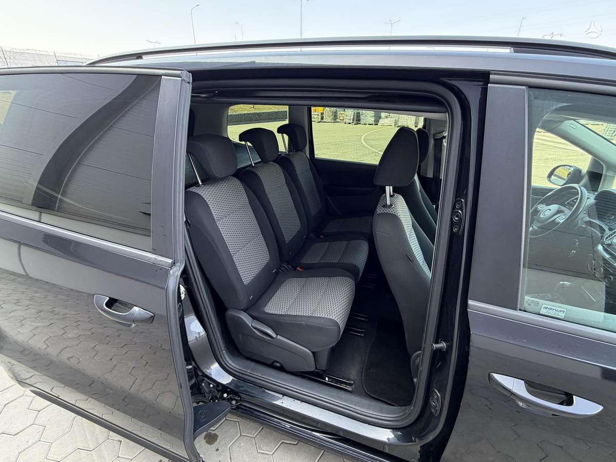 Volkswagen Sharan, 2.0 l., Минивэн
