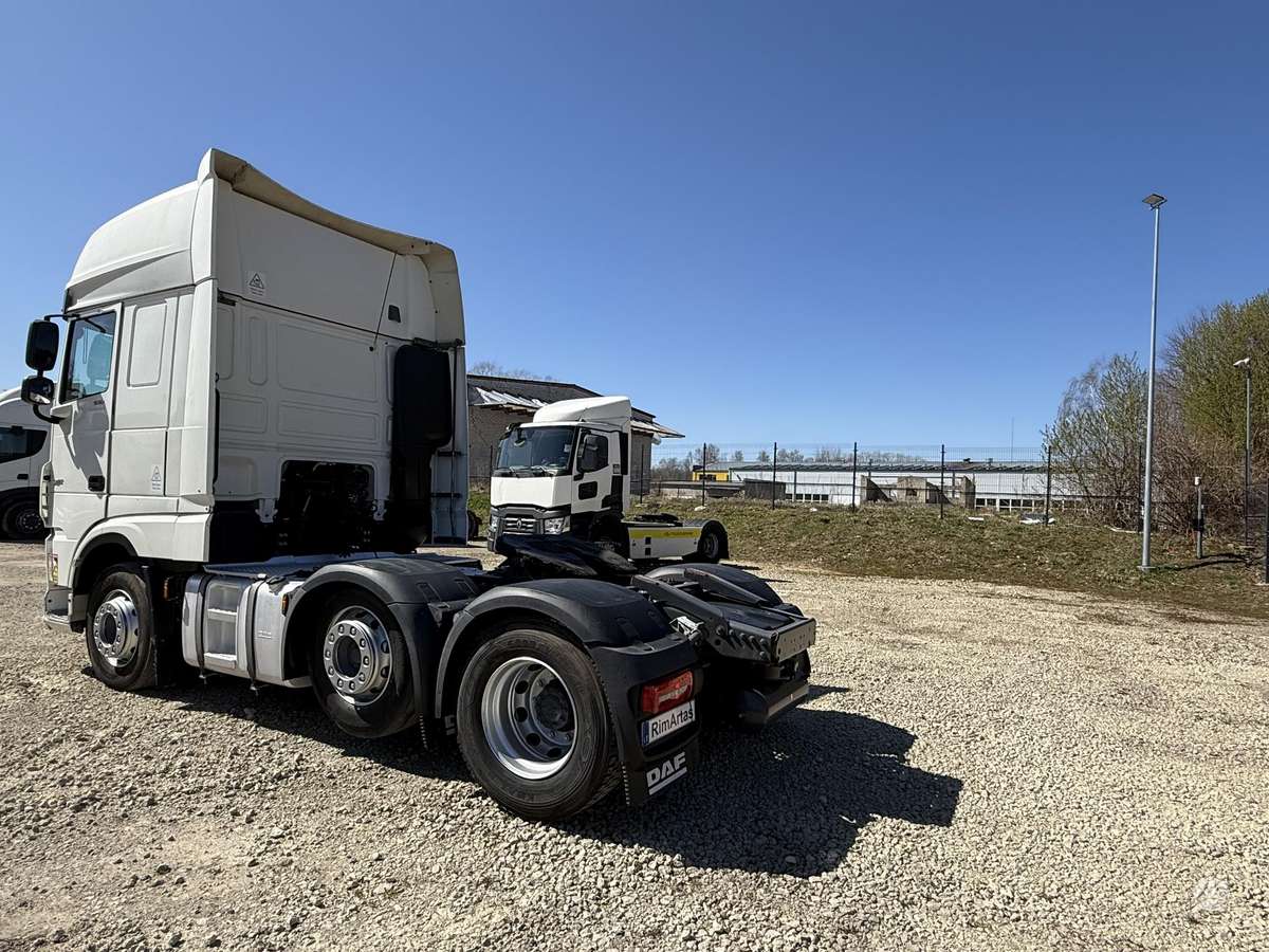 DAF XF 106.530, double sleeper