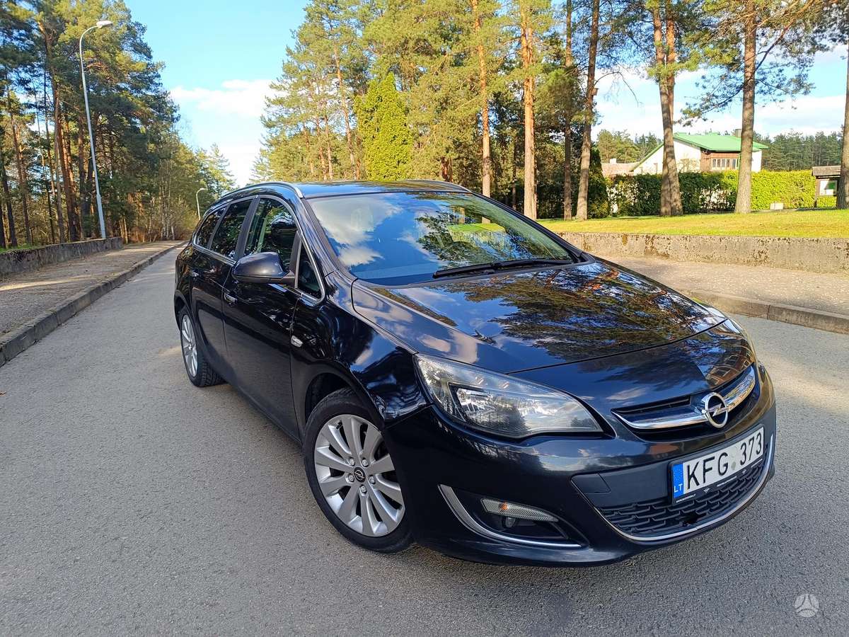 Opel Astra, 2013