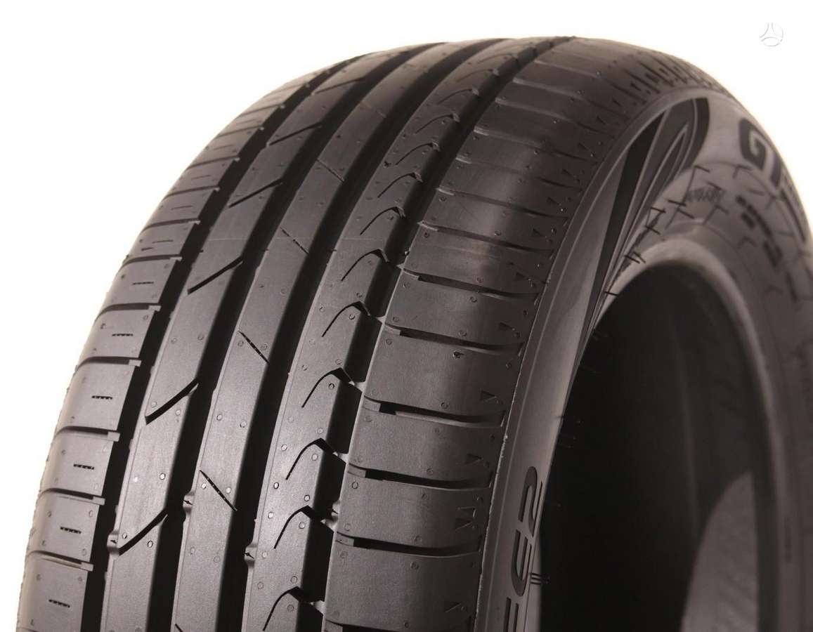 GT Radial FE2 Evo, summer 215/60 R16