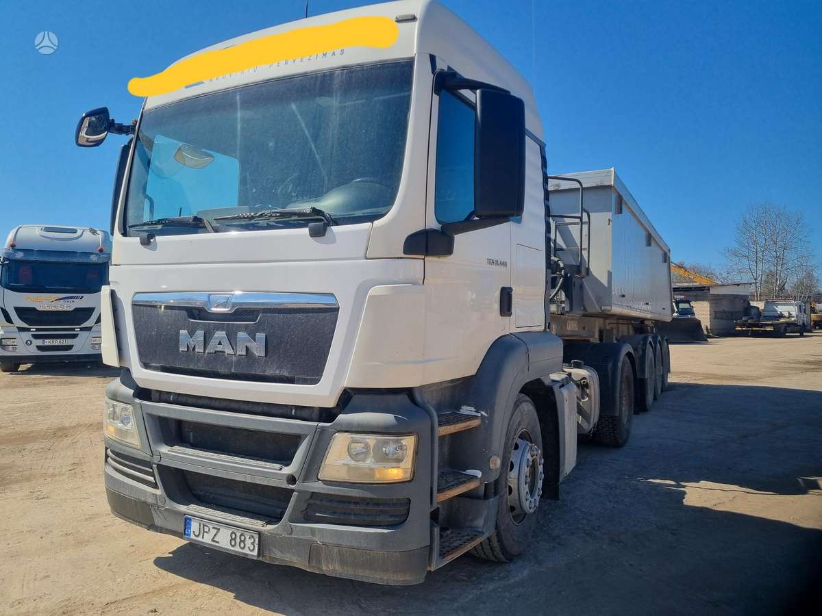 MAN Tgx, single sleeper