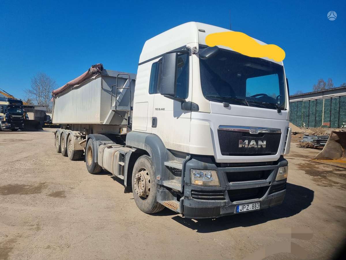 MAN Tgx, single sleeper