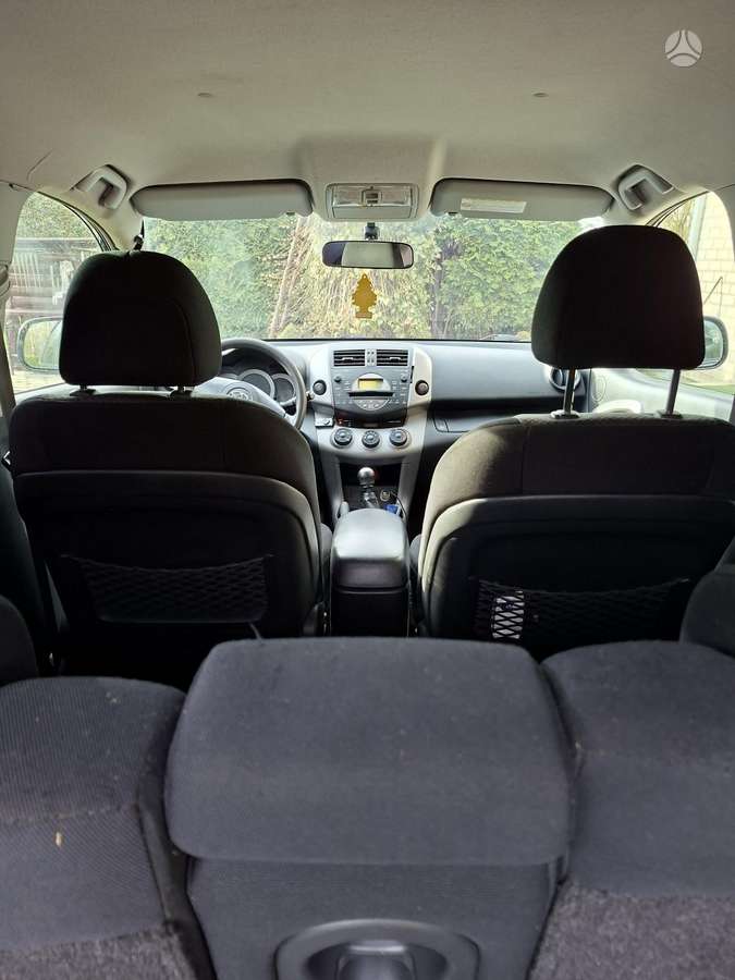 Toyota RAV4, 2.2 l., Минивэн