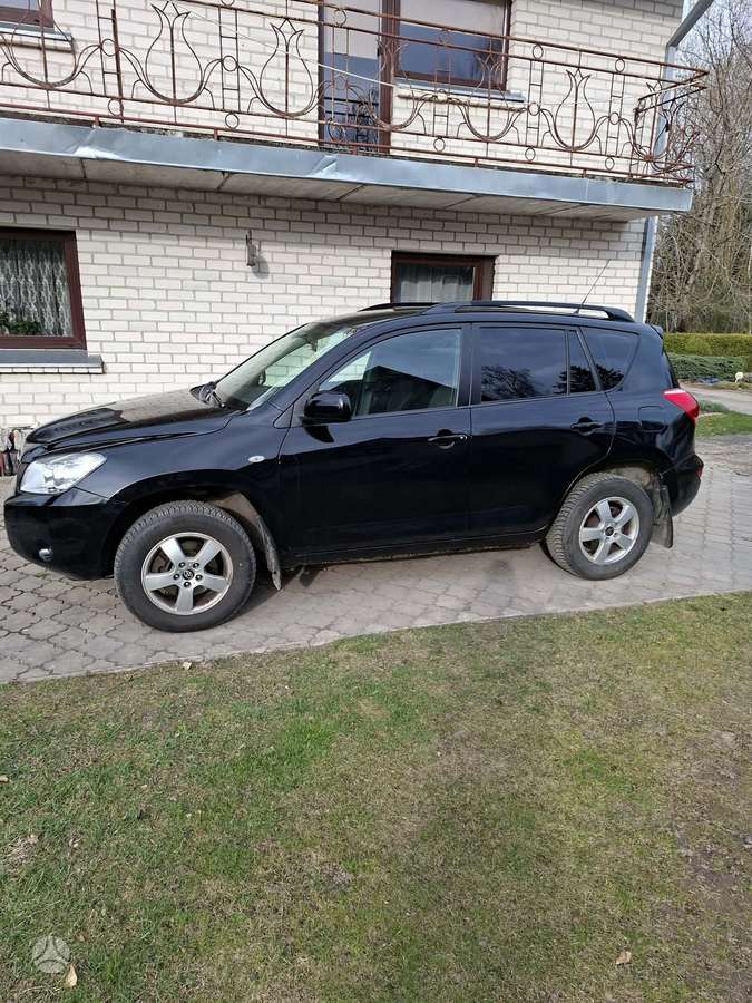 Toyota RAV4, 2.2 l., Минивэн