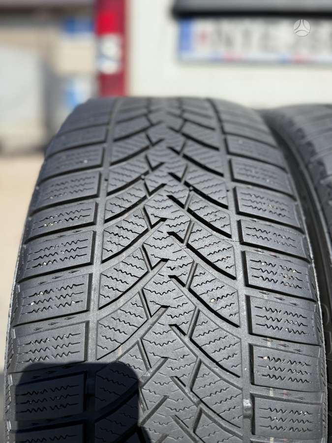 Semperit SPEED-GRIP 3, всесезонные 235/50 R18