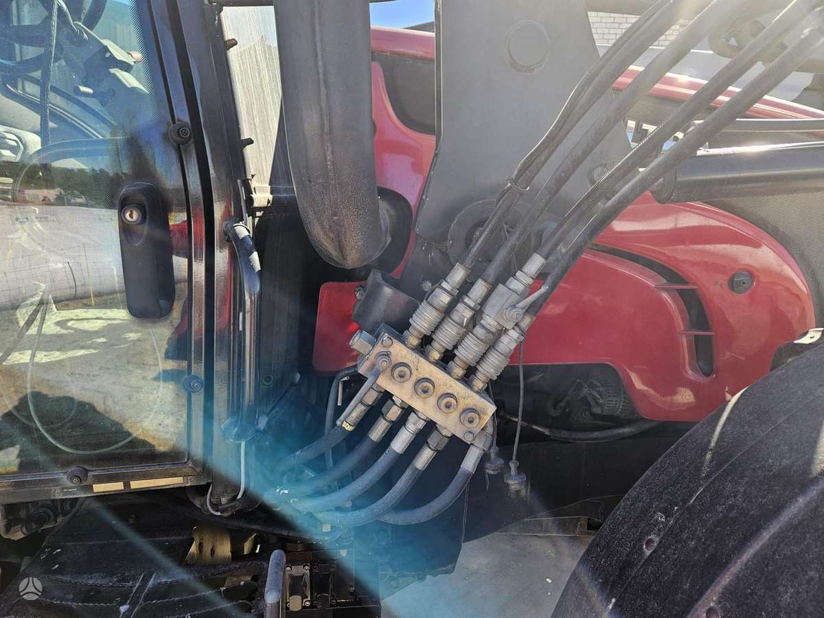 Valtra N141 Hitech, тракторы