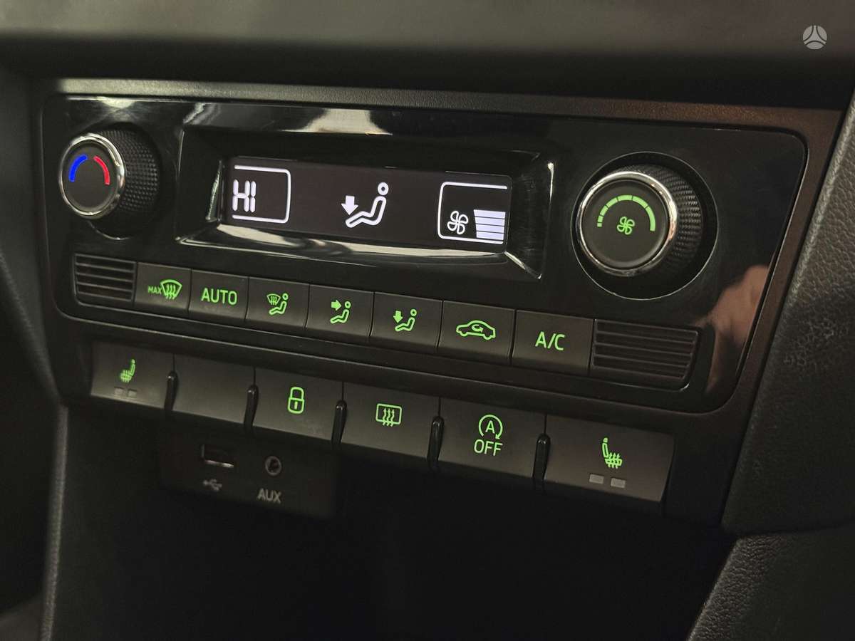 Skoda Rapid, 1.0 l., Хэтчбек
