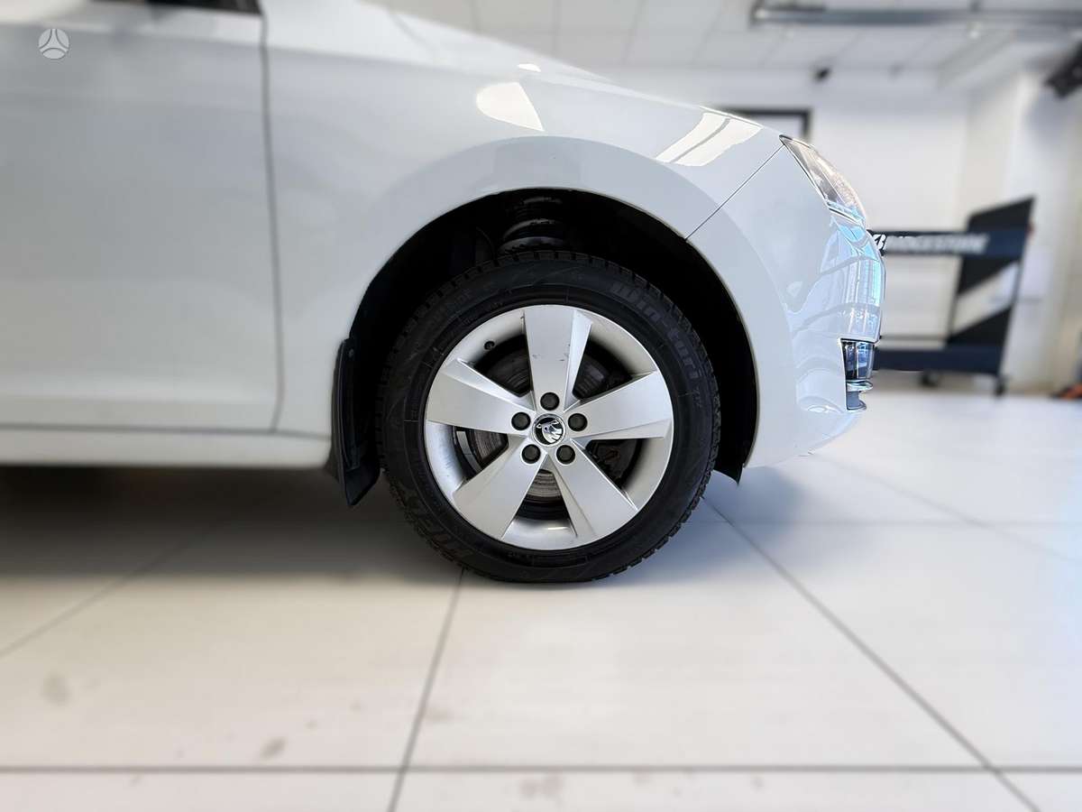 Skoda Rapid, 1.0 l., hatchback