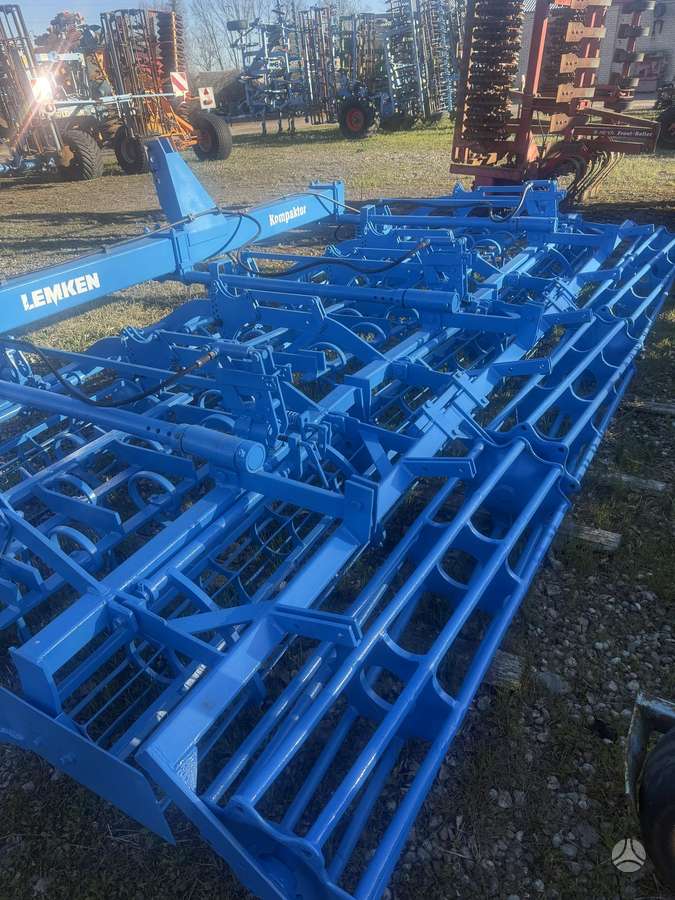 Lemken Kompaktor, kultivatoriai,akėčios