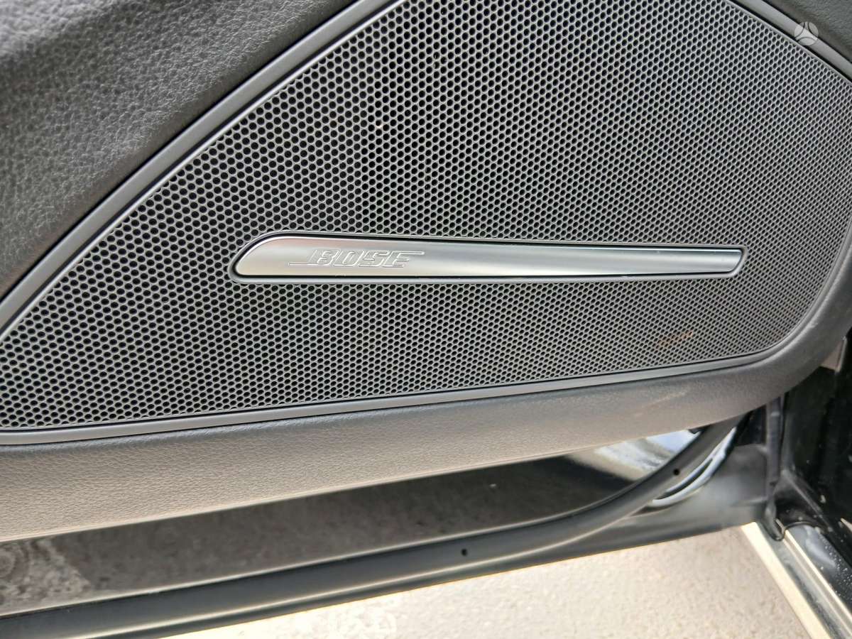 Audi A8 L, 4.2 l., saloon / sedan