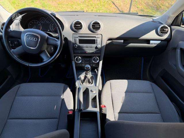 Audi A3, 1.6 l., Хэтчбек