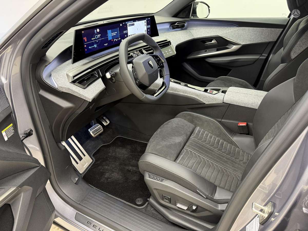 Peugeot 5008 - 8