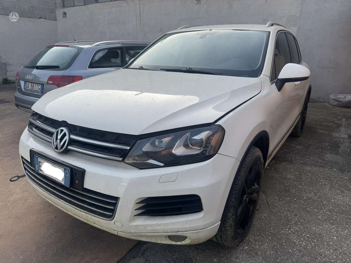 Volkswagen Touareg, 2011