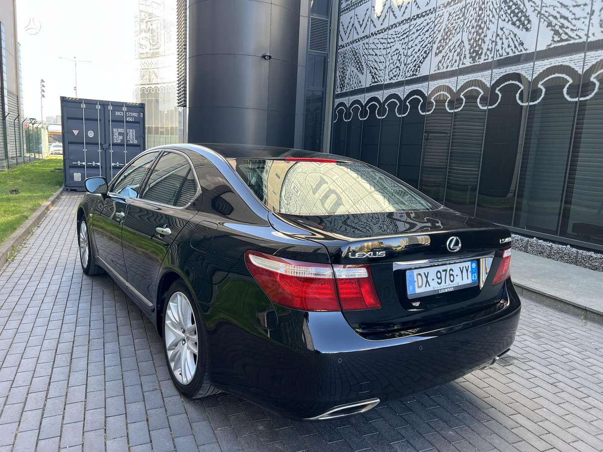 Lexus LS 460, 4.6 l., Седан