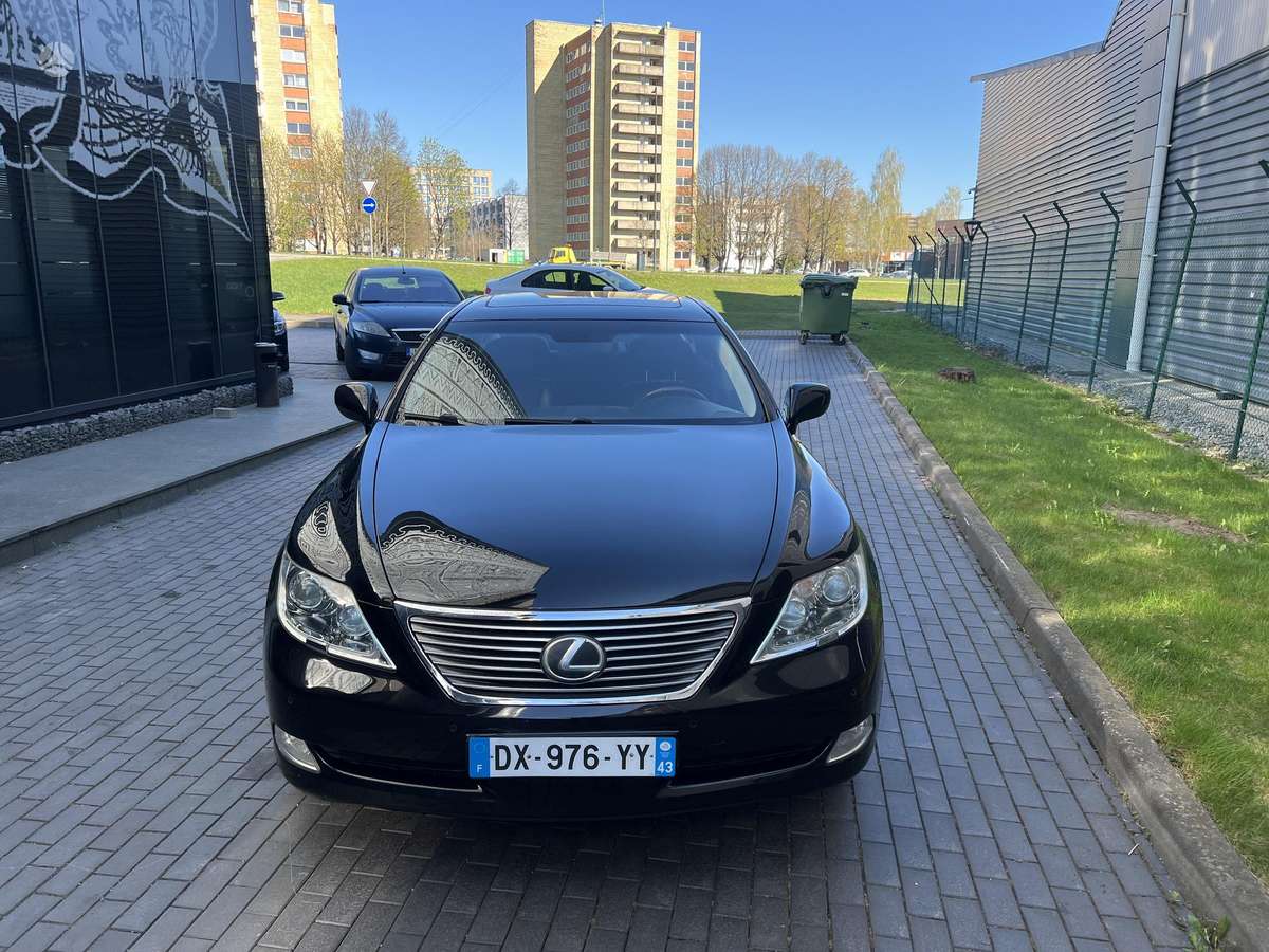 Lexus LS 460, 4.6 l., Седан