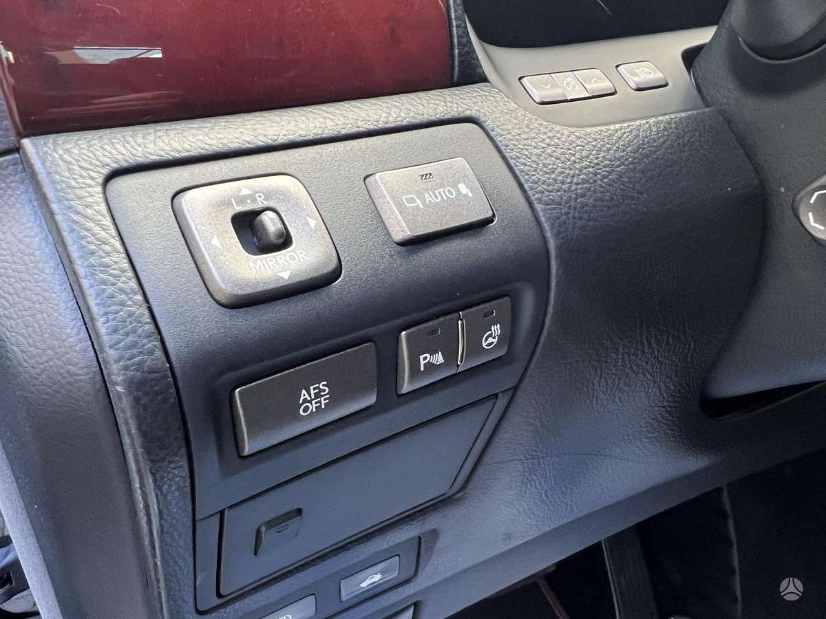 Lexus LS 460, 4.6 l., Седан