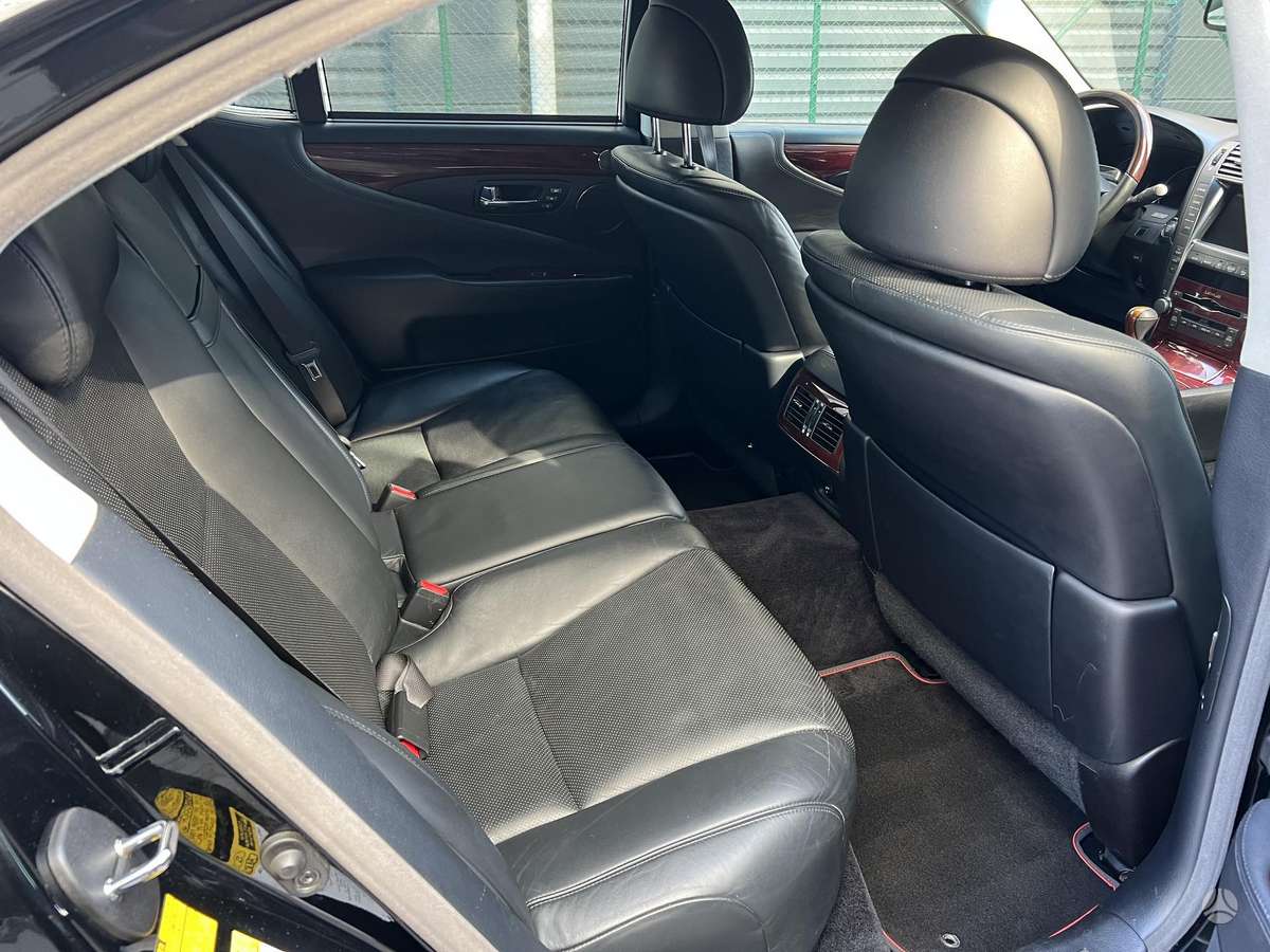 Lexus LS 460, 4.6 l., Седан
