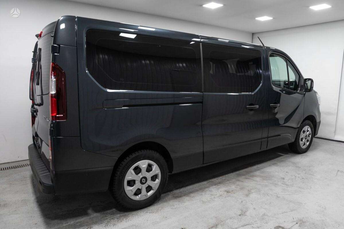 Renault Trafic, 2.0 l., Минивэн