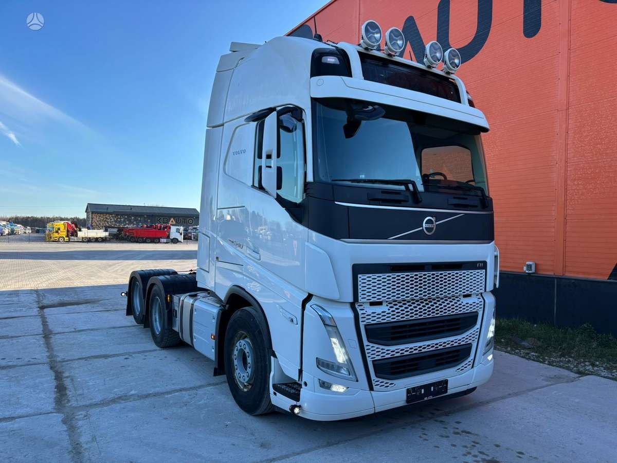 Volvo FH 540 6x2, single sleeper