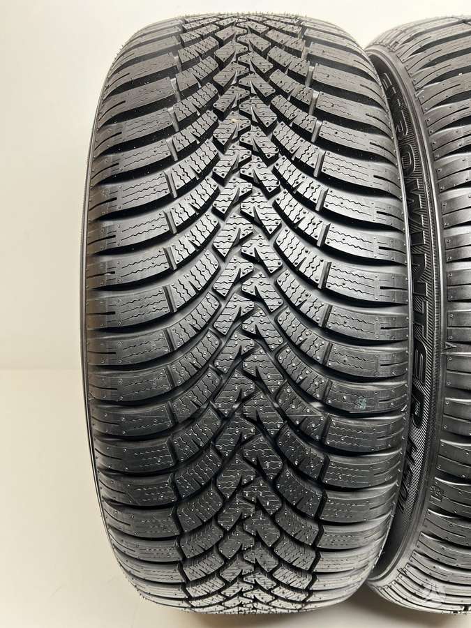 Falken EuroWinter HS01, winter 215/50 R17