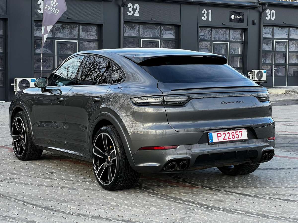 Porsche Cayenne Coupe - 3