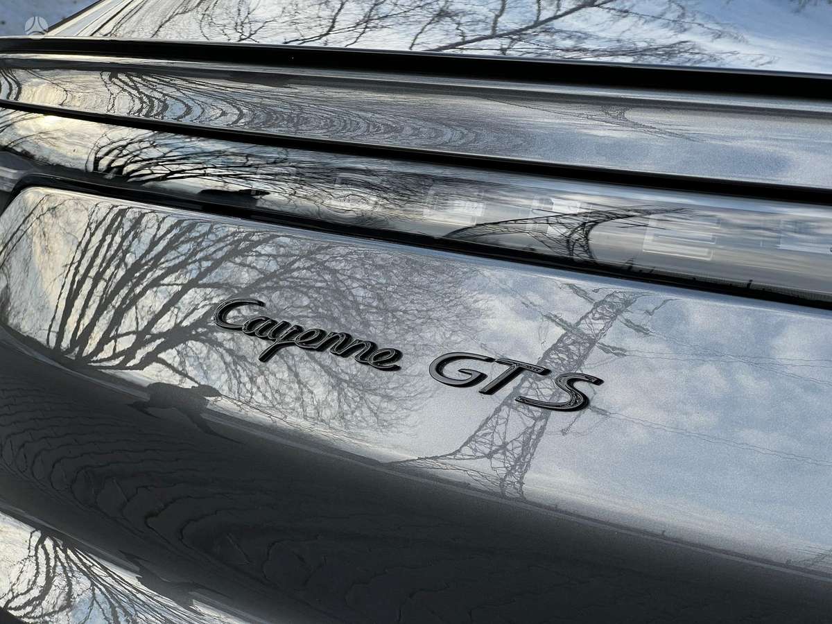 Porsche Cayenne Coupe - 7