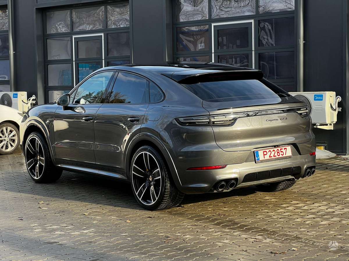 Porsche Cayenne Coupe - 11