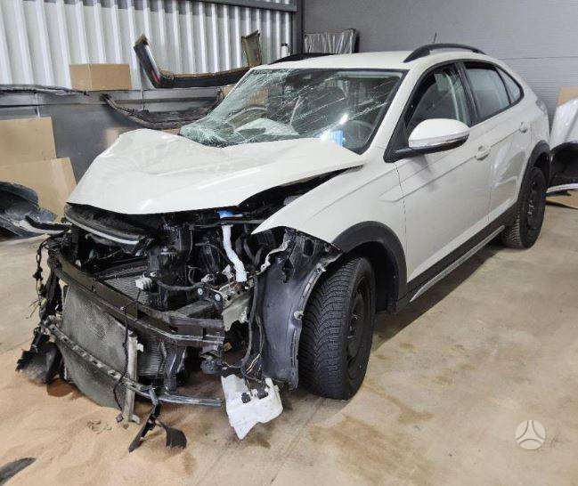 Volkswagen Taigo по частям