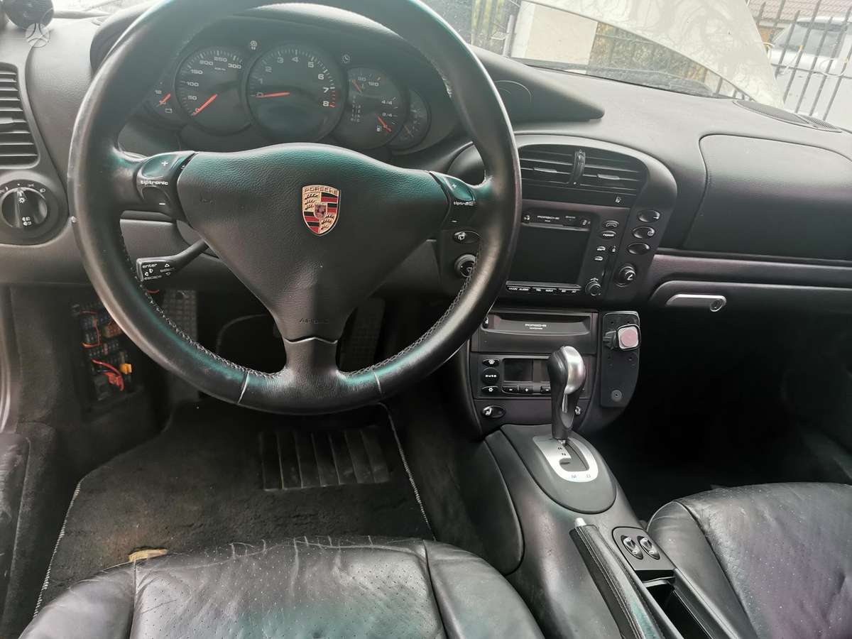 Porsche 911 - 8