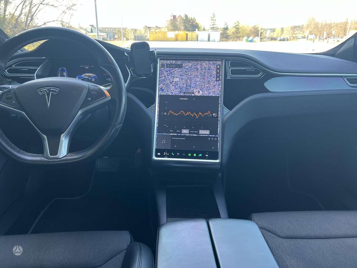 Tesla Model S, 75 kWh, hatchback