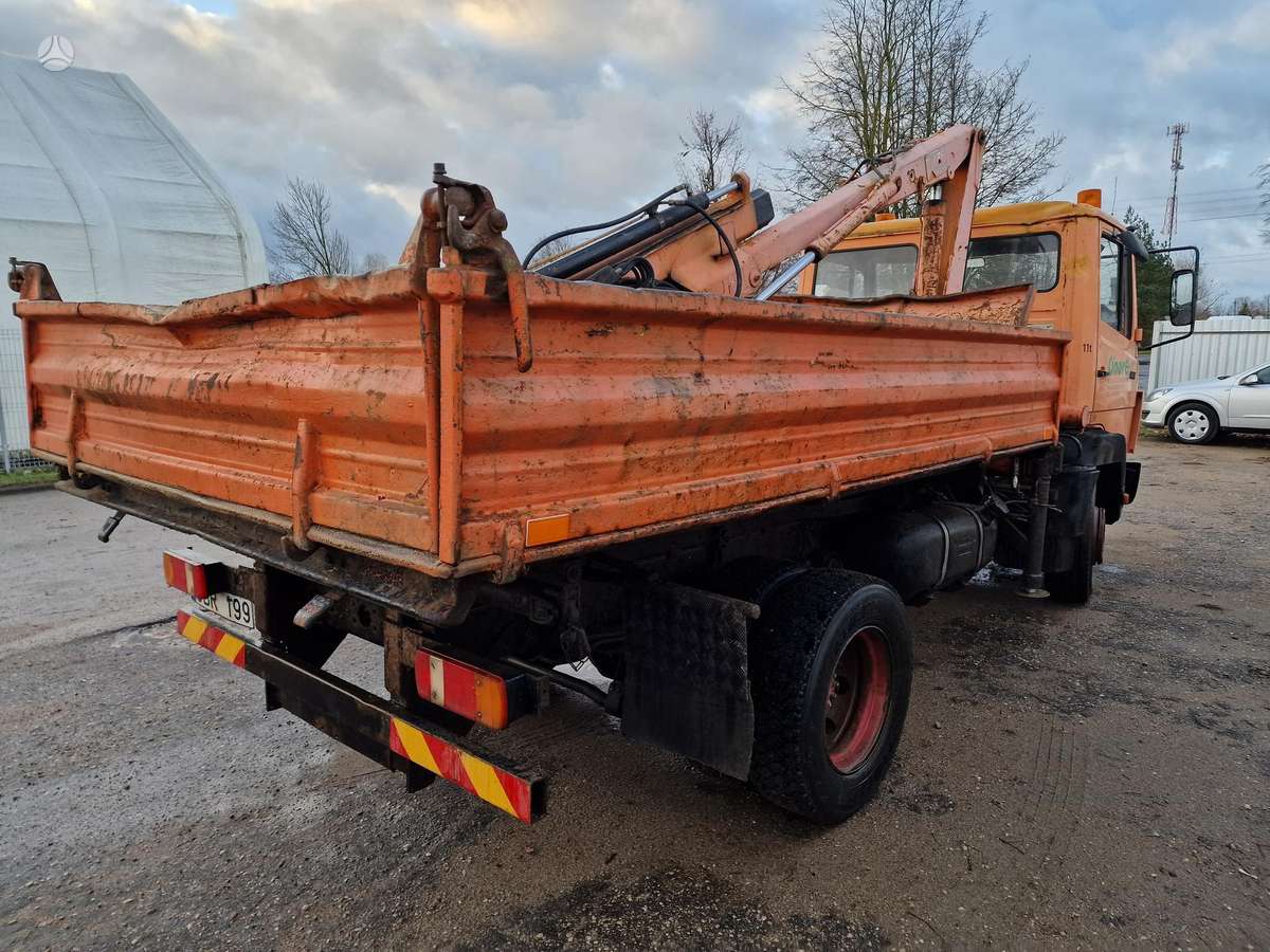 Mercedes-Benz 1117, dumpers with crane