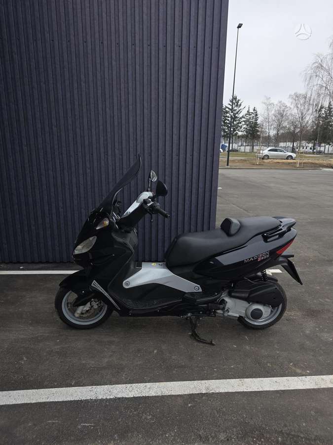Malaguti Madison 200cc, scooters / mopeds