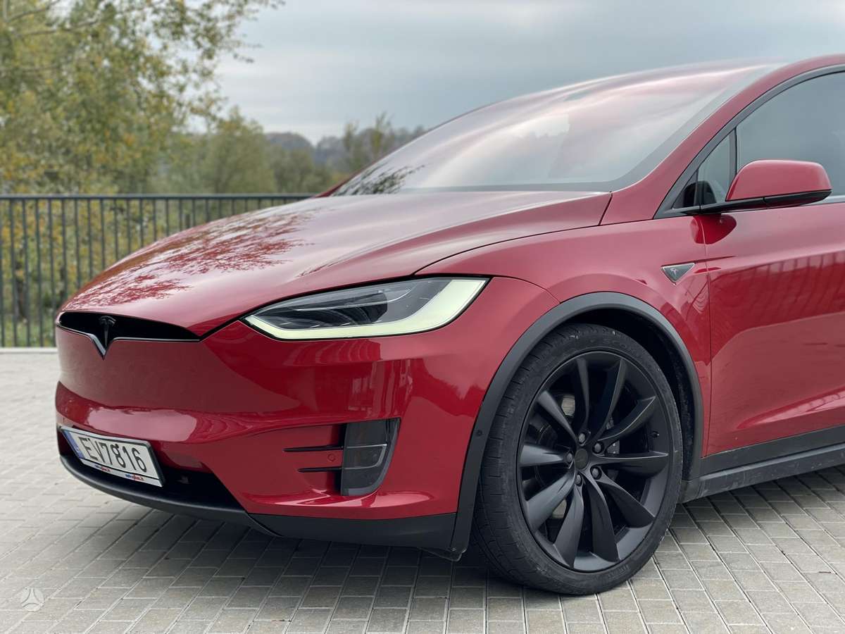 Tesla Model X, 90 kWh, off-road / crossover