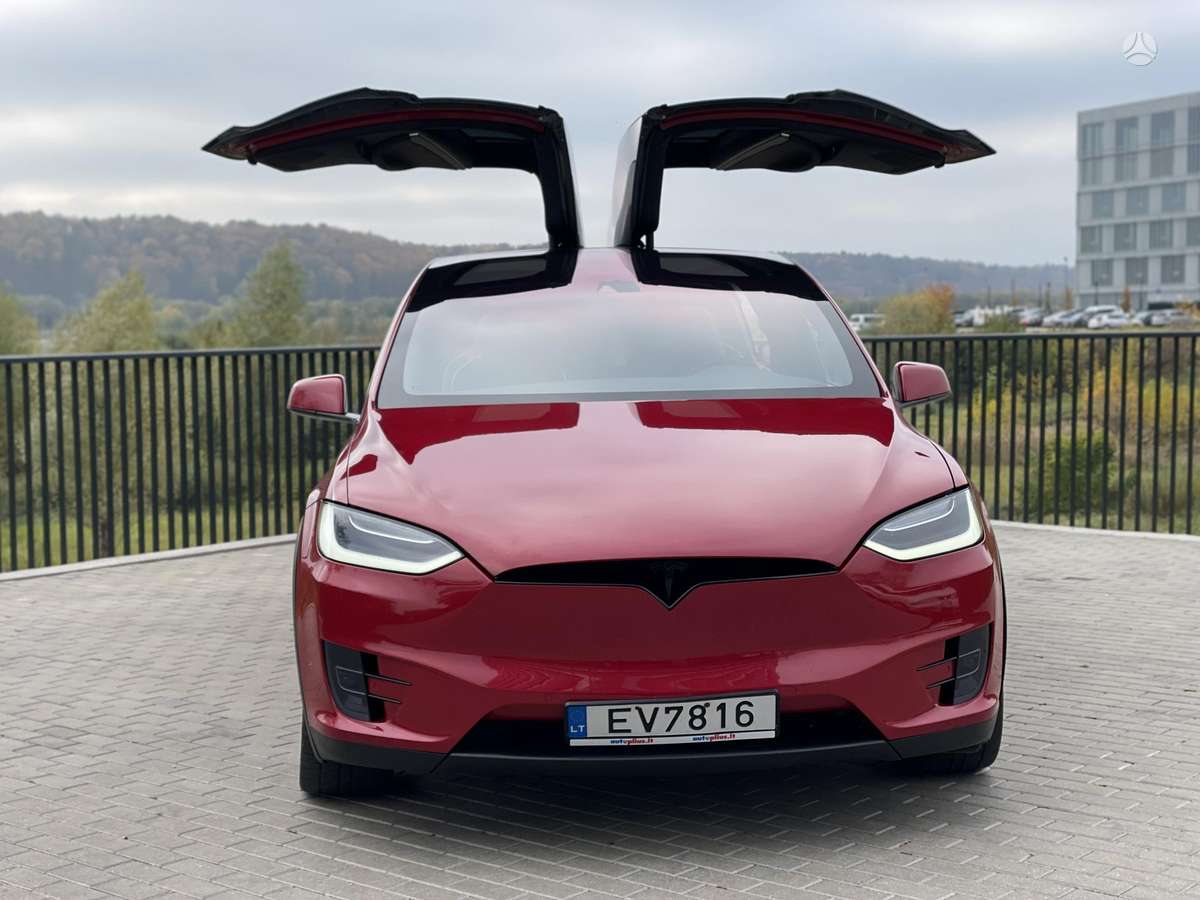 Tesla Model X, 90 kWh, off-road / crossover