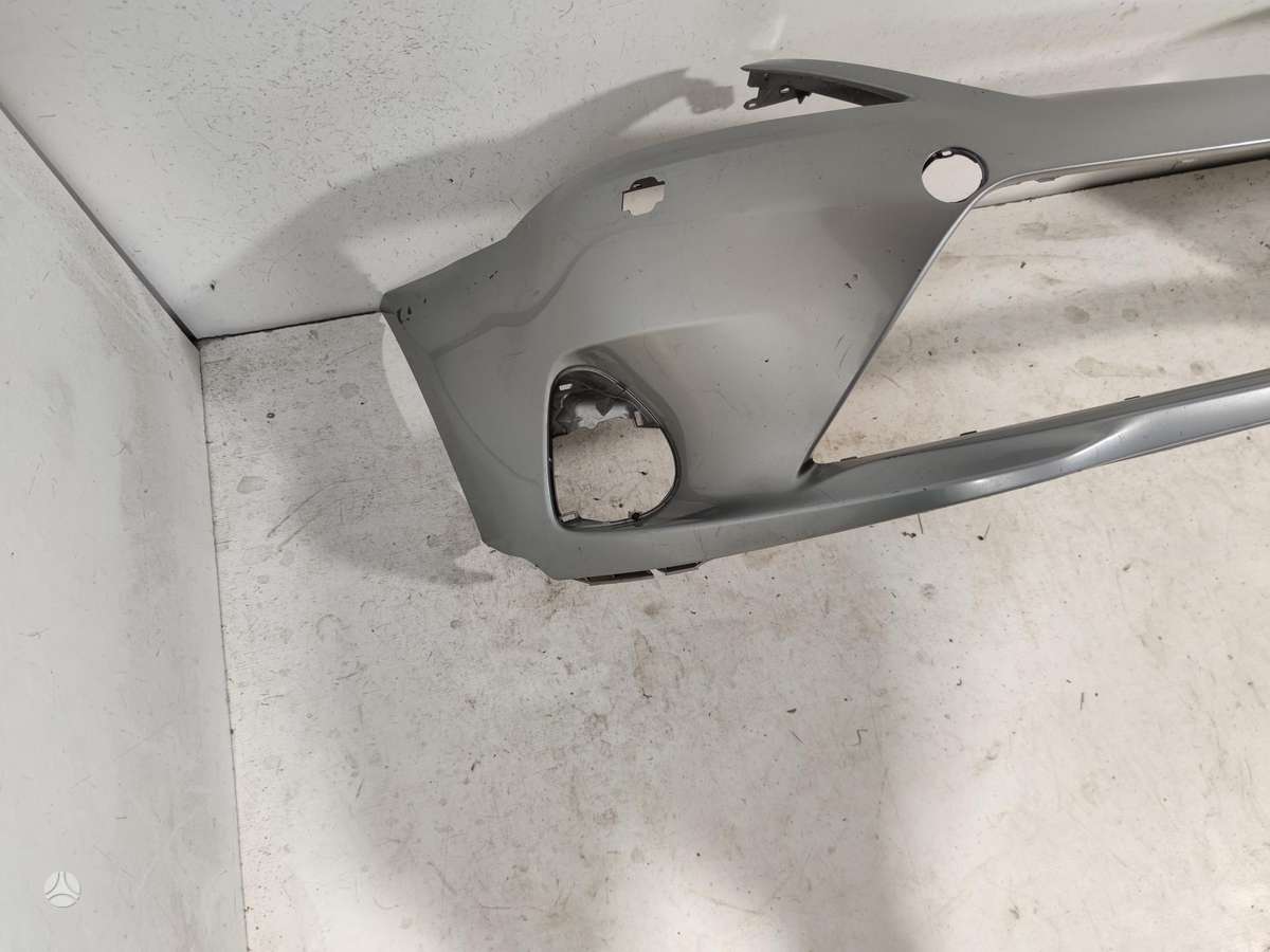 Toyota Avensis bumpers