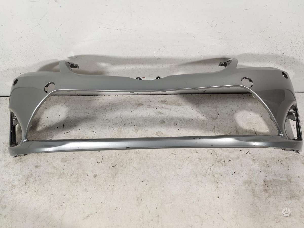 Toyota Avensis bumpers