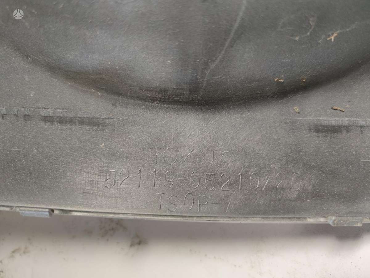 Toyota Avensis bumpers