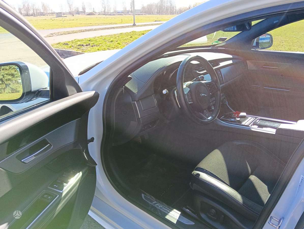 Jaguar XF, 2.0 l., Универсал