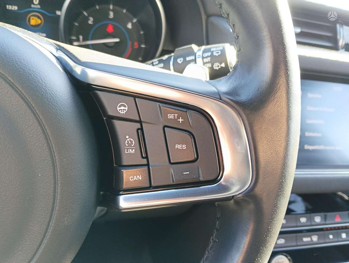 Jaguar XF, 2.0 l., Универсал
