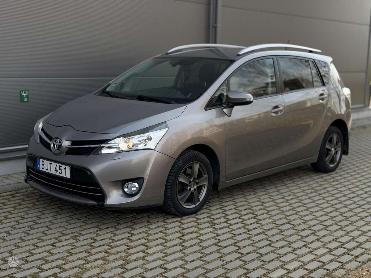 Toyota Verso, 2015