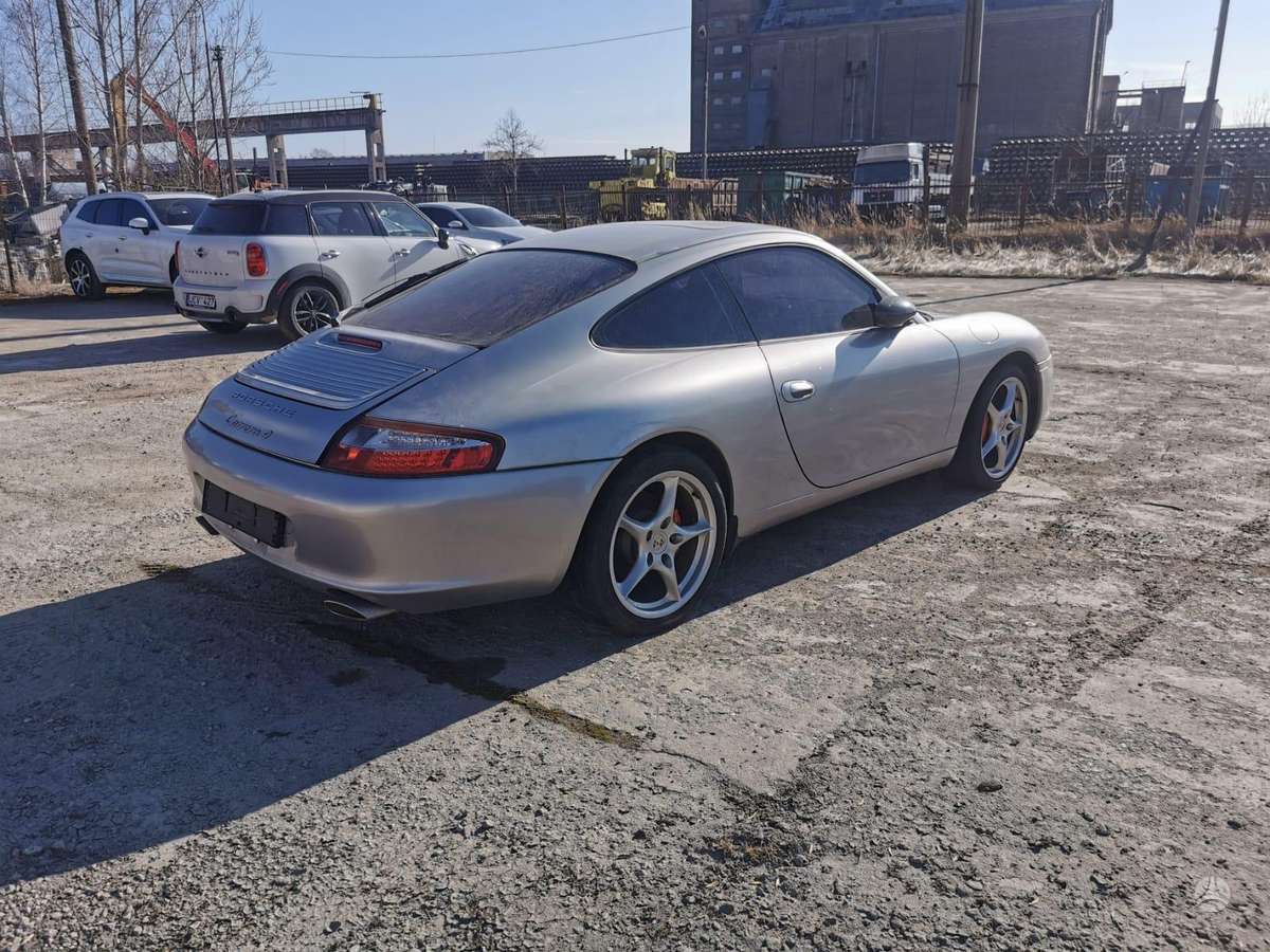 Porsche 911 - 4