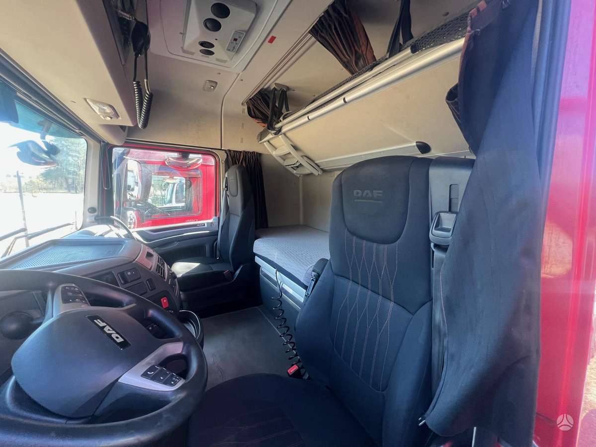 DAF 106.480, 2 miegamosios vietos