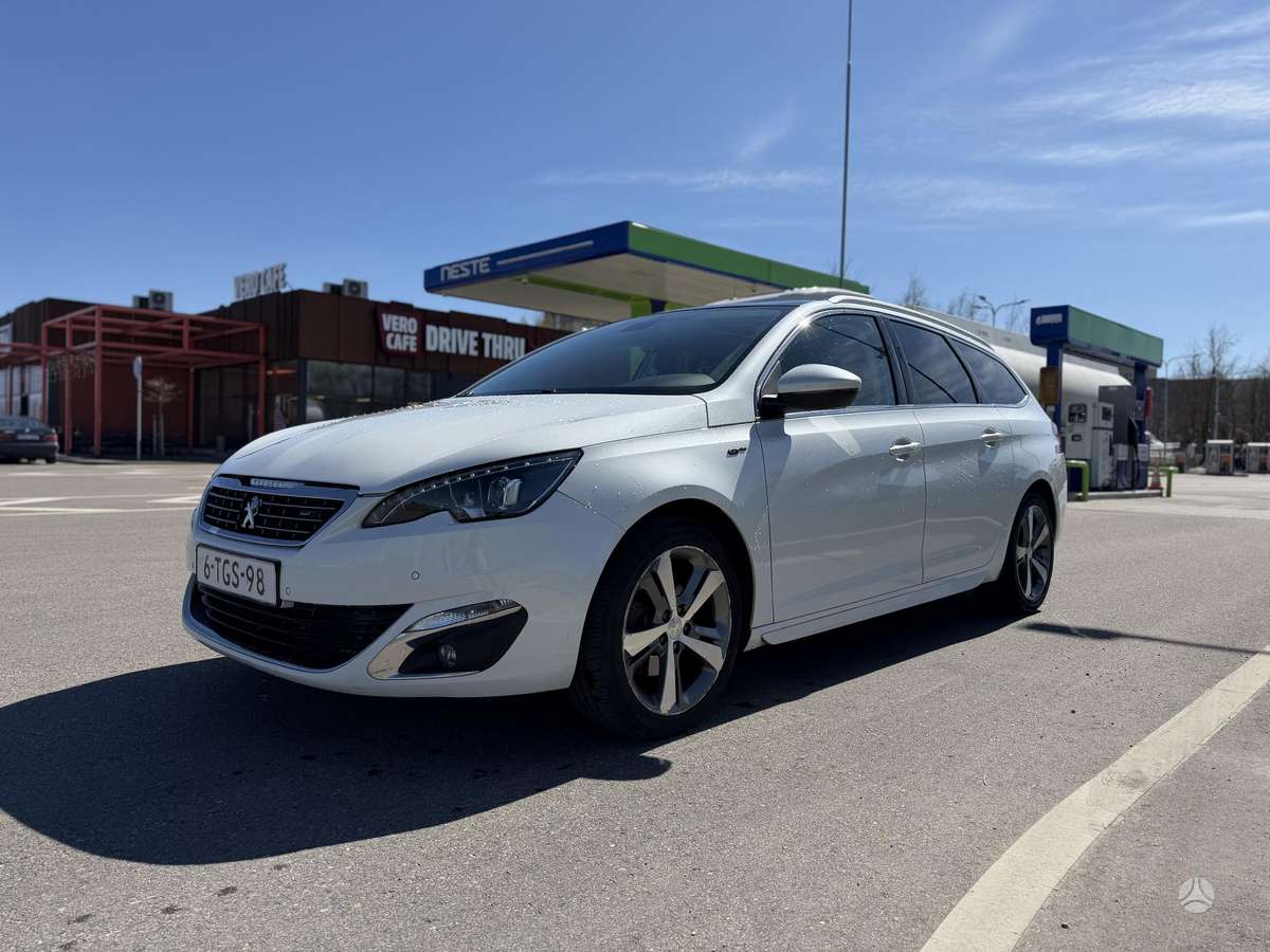 Peugeot 308, 2015