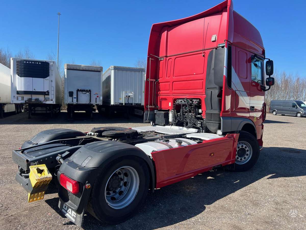 DAF 106.480 SSC, 2 спальных места