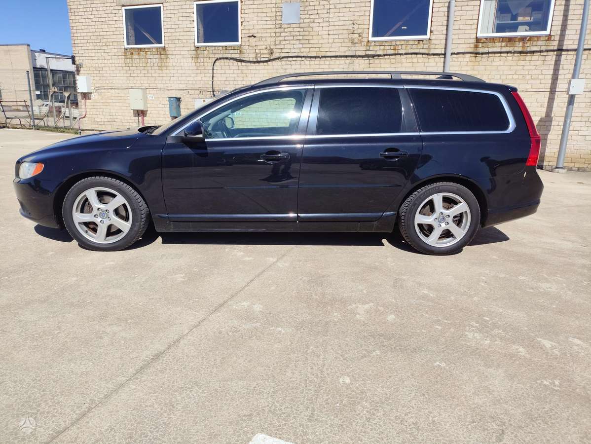 Volvo V70, 2.0 l., wagon