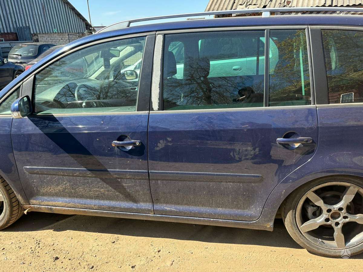 Volkswagen Touran dalimis