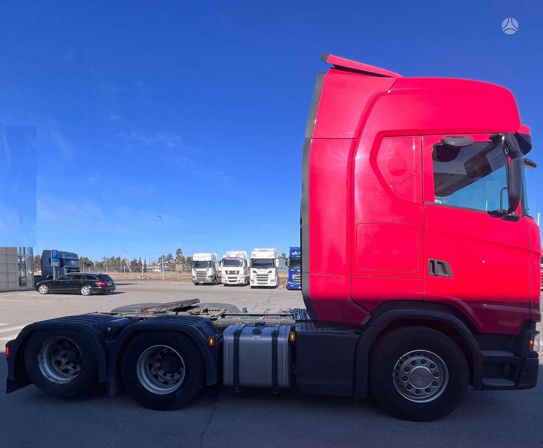 Scania S450 6x2 retarder, double sleeper